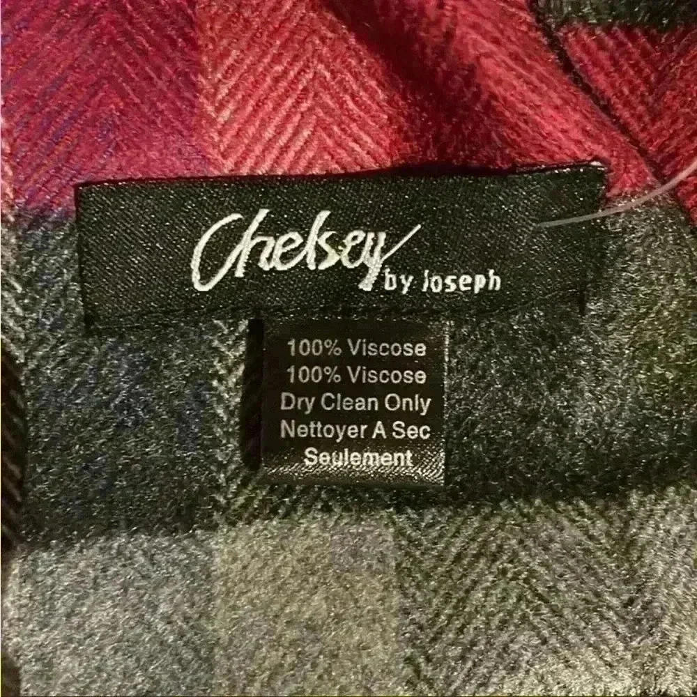 Chelsey Brushed Viscose Plaid Frayed Scarf in Red NWT